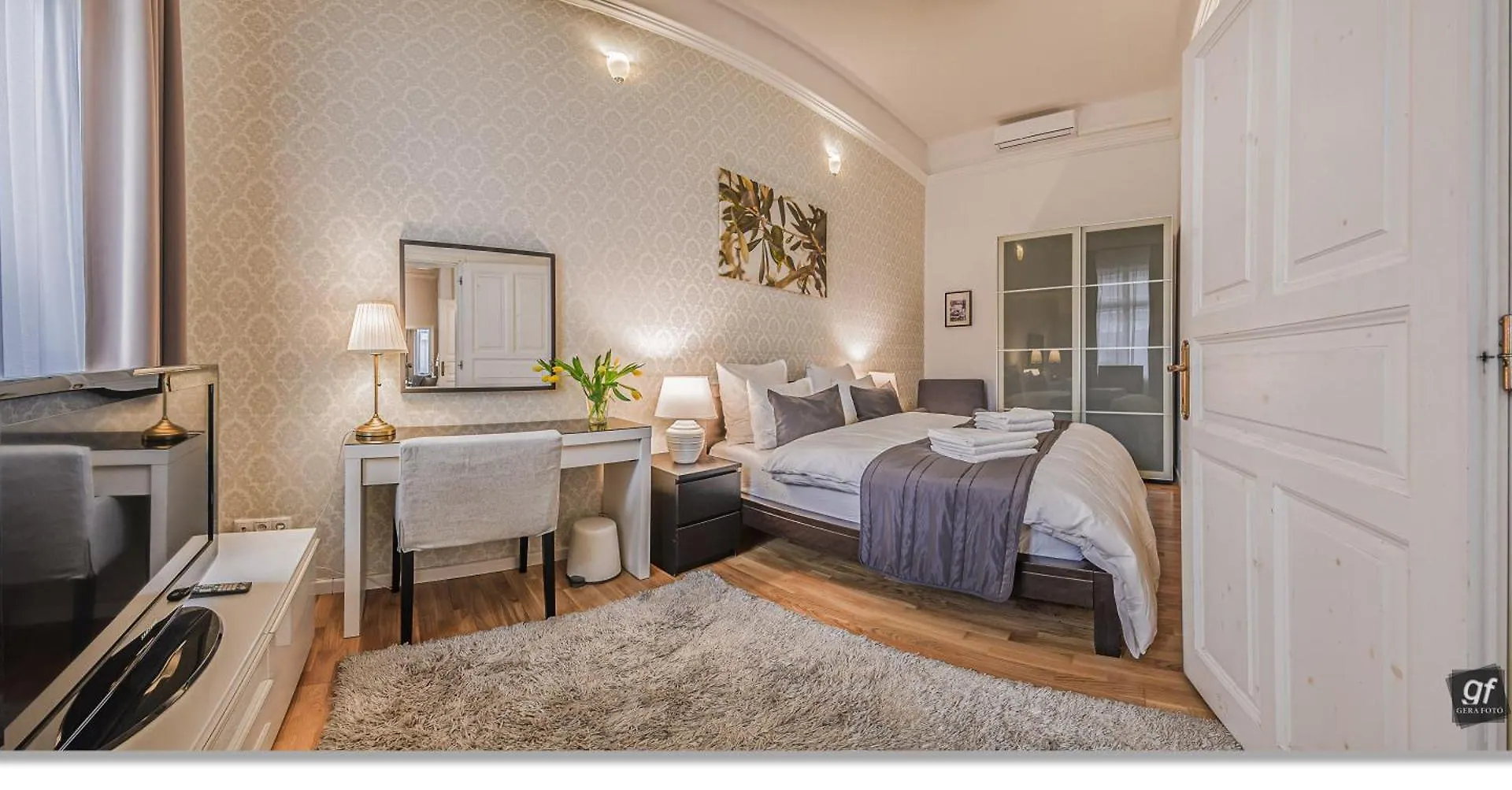 4 Bedrooms 4 Bathrooms Luxury In Budapest Centre