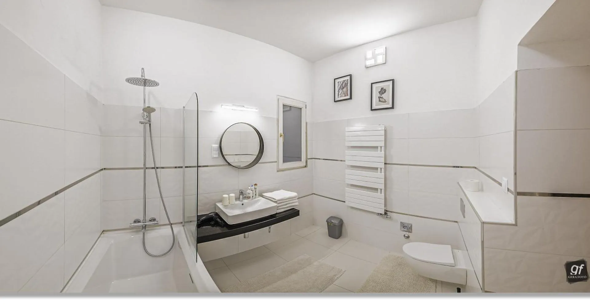 4 Bedrooms 4 Bathrooms Luxury In Budapest Centre Apartment