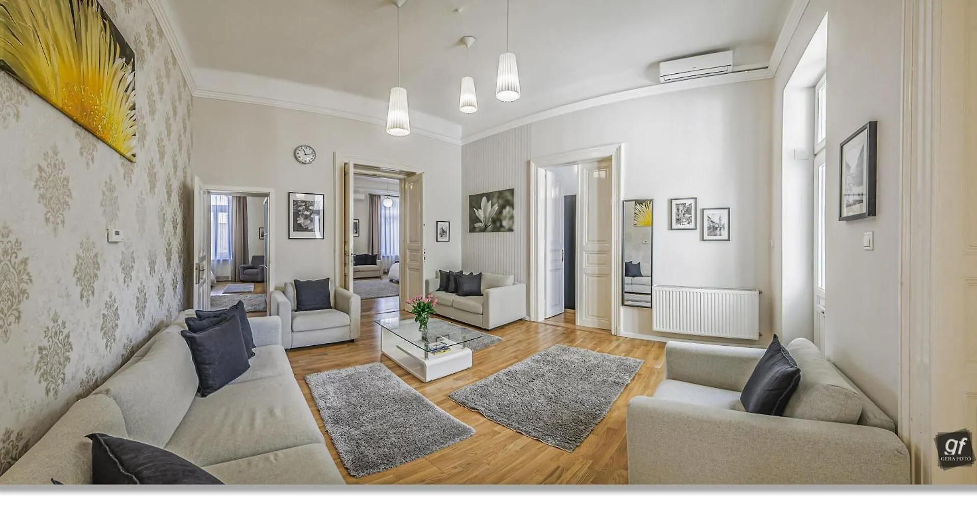 4 Bedrooms 4 Bathrooms Luxury In Budapest Centre Apartment